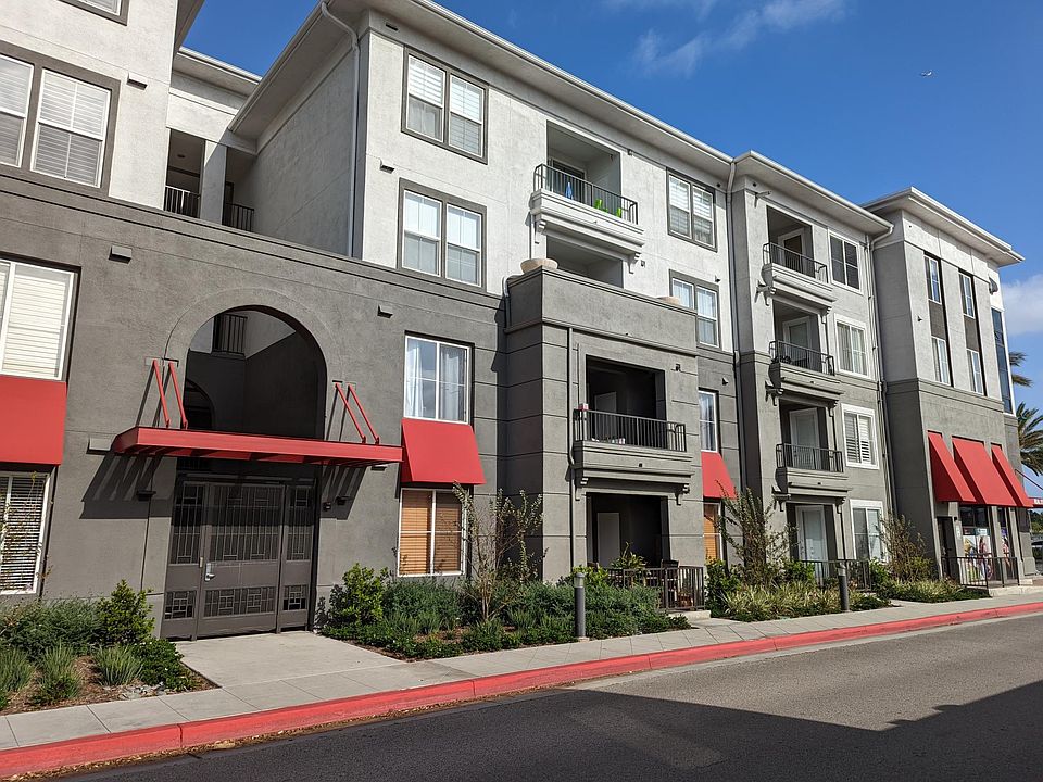 1st image of 1801 E Katella Ave APT 1023