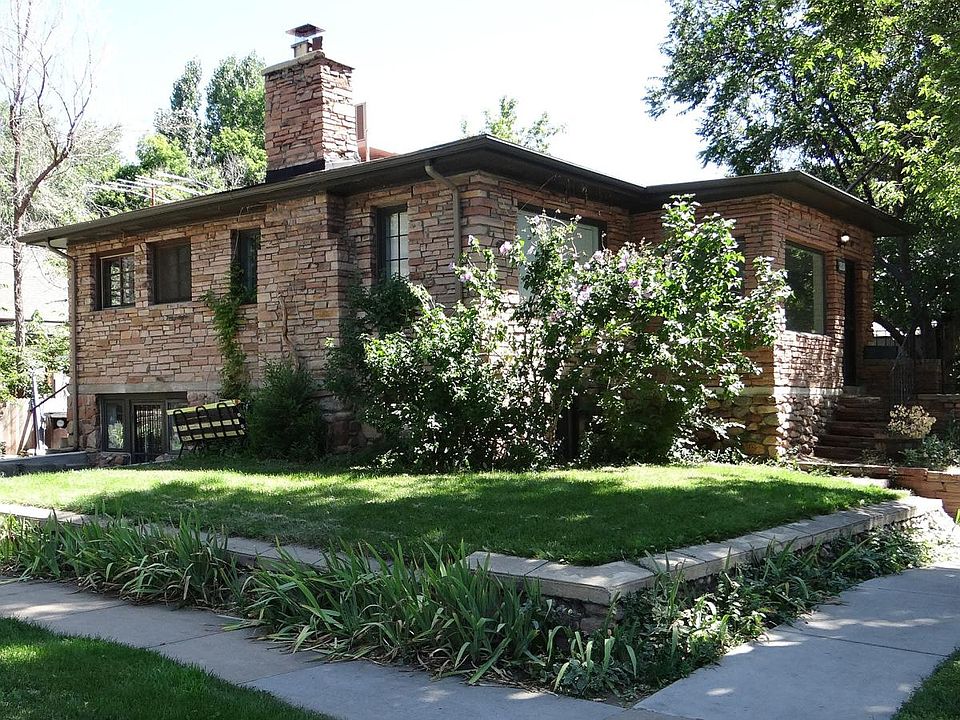 Exterior corner of 18th & Grove