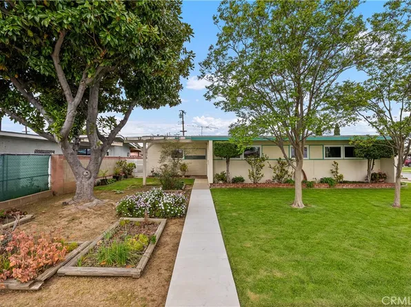10003 Guilford Ave, Whittier, CA 90605