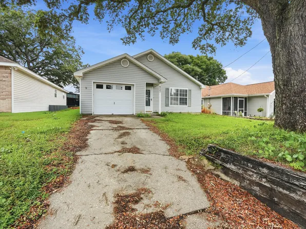 657 Jerrells Ave, Fort Walton Beach, FL 32547
