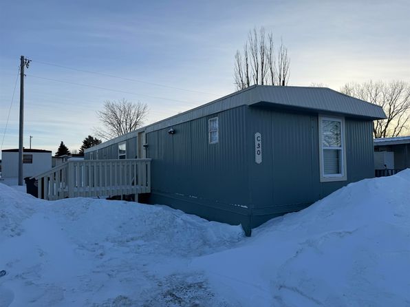 3100 SE 11th Ave, Minot, ND 58701
