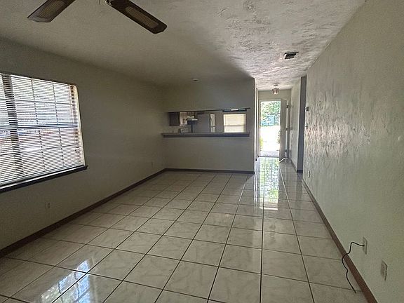 5th image of 3247 Ginger Dr