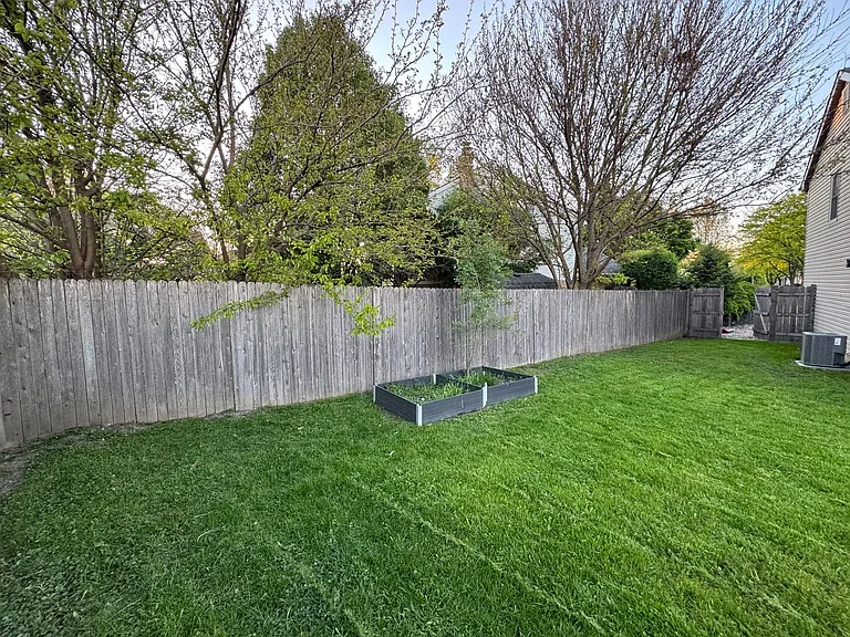425 Beechwood Dr — Photo 12