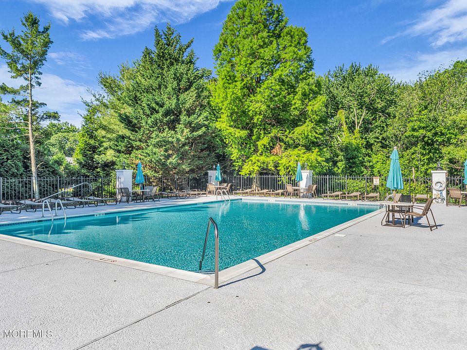1st image of 71 Mckinley Drive