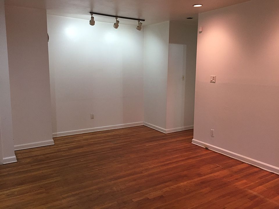 1st image of 8439 126th St #1