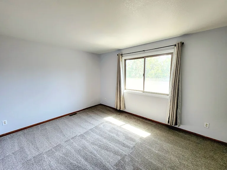 10995 Allison Ct — Photo 8