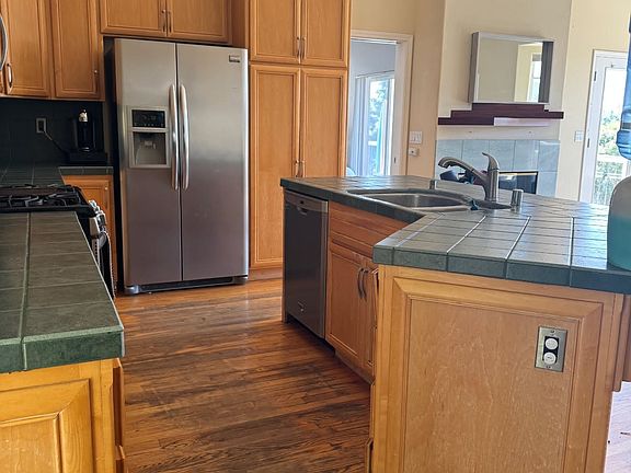 5th image of 646 Ruins Creek Rd