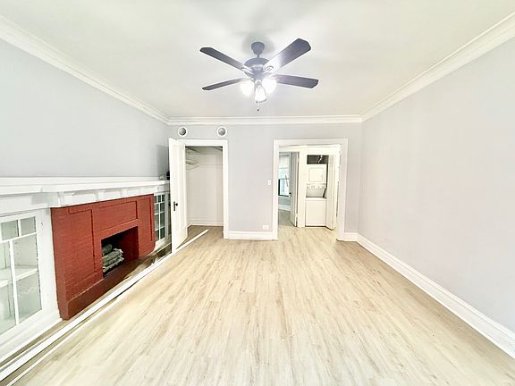 2nd image of 1445 W Balmoral Ave APT 1N