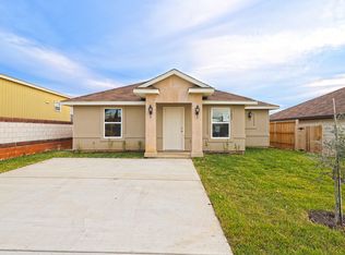 2603 La Parra Ln, Laredo, TX 78046