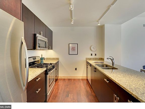 3rd image of 901 S 2nd St Unit 305