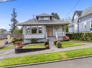 1435 9th St, Astoria, OR 97103