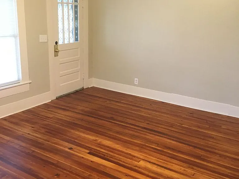 174 Yale Rd NE — Photo 3