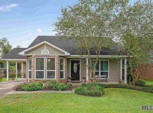 924 Kathryn St, Denham Springs, LA 70726