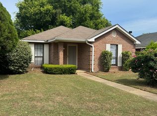 6861 Brownwood Ln, Montgomery, AL 36117