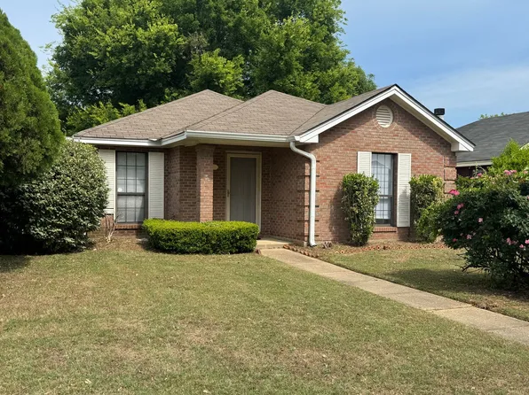 6861 Brownwood Ln, Montgomery, AL 36117