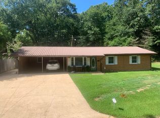330 Hendrix St, Philadelphia, MS 39350