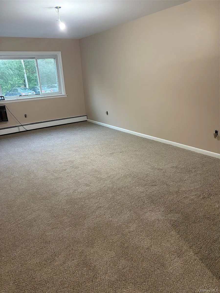 Building Photo - 810 Blooming Grove Tpke #2