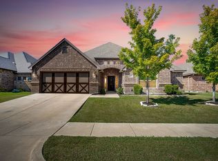 425 Sagebrush Dr, Aledo, TX 76008