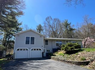 3 Filo Rd, Dudley, MA 01571
