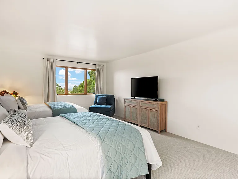 858 Camino Del Este — Photo 41