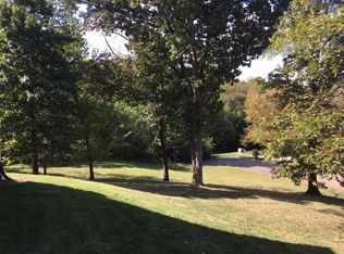 3956 W Maplewood St, Springfield, MO 65807