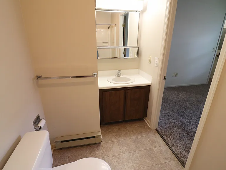 69 Akron Rd — Photo 16