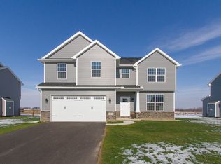 5273 Brint Crossing Blvd, Sylvania, OH 43560