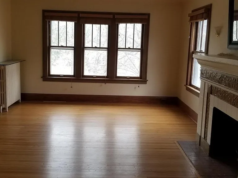 4116 Park Ave #2 — Photo 2