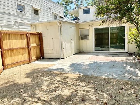 5th image of 745 Elmira St APT B