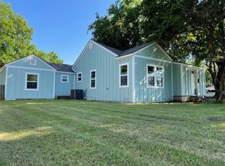 1109 W Lampasas St, Ennis, TX 75119