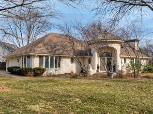 6286 S Winwood Dr, Johnston, IA 50131