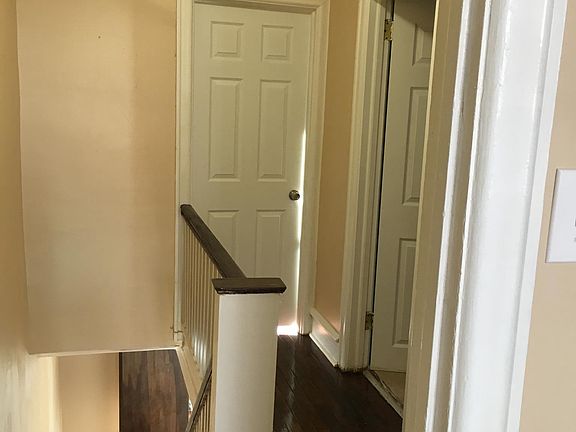3rd image of 4531 Knorr St