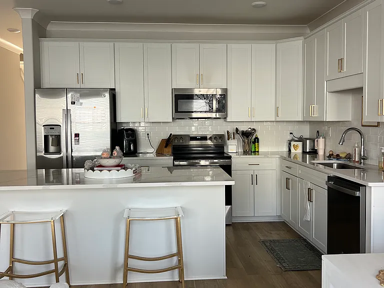 676 Miramar Ln #705 — Photo 6