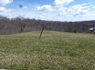 Ohmer Rdg, McGregor, IA 52157