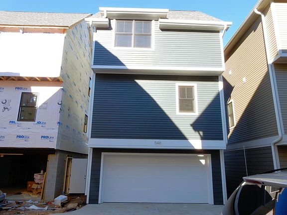 3rd image of 546 Mariner Way #20