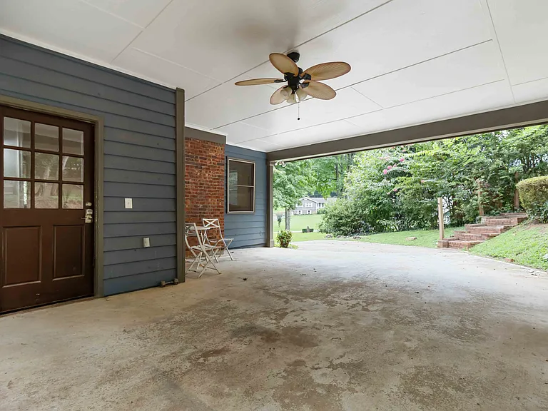 3345 Sharon Cir — Photo 32