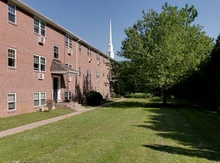 105 Runnymede Ave APT A06, Wayne, PA 19087
