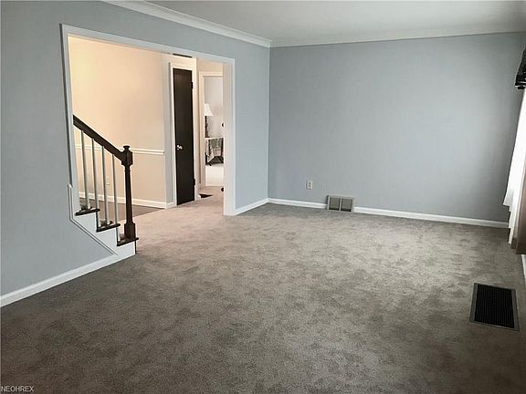 4th image of 2461 21st St