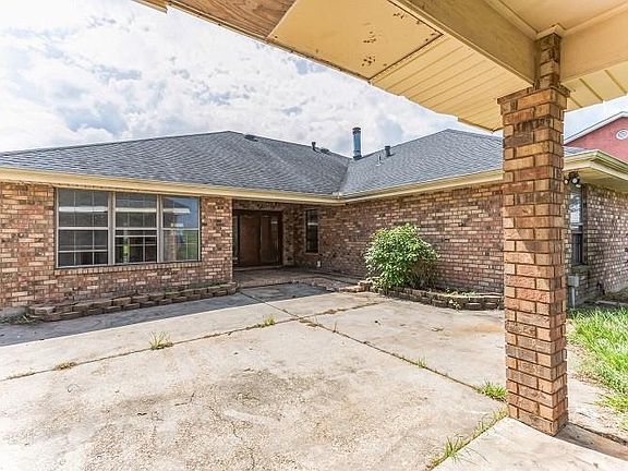 5th image of 11165 Winchester Park Dr