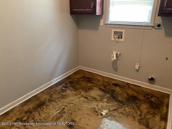 2nd image of 7992 Camptown Ln