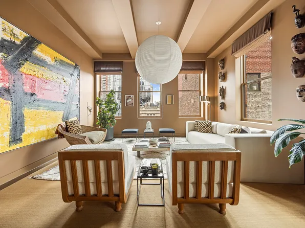 34 West 17th Street image 1 of 16