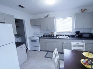 3865 NW 157th St, Miami Gardens, FL 33054