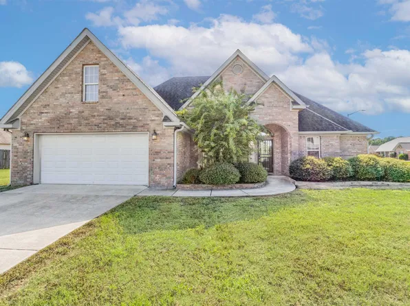 14000 Knighton Cv, N Little Rock, AR 72117