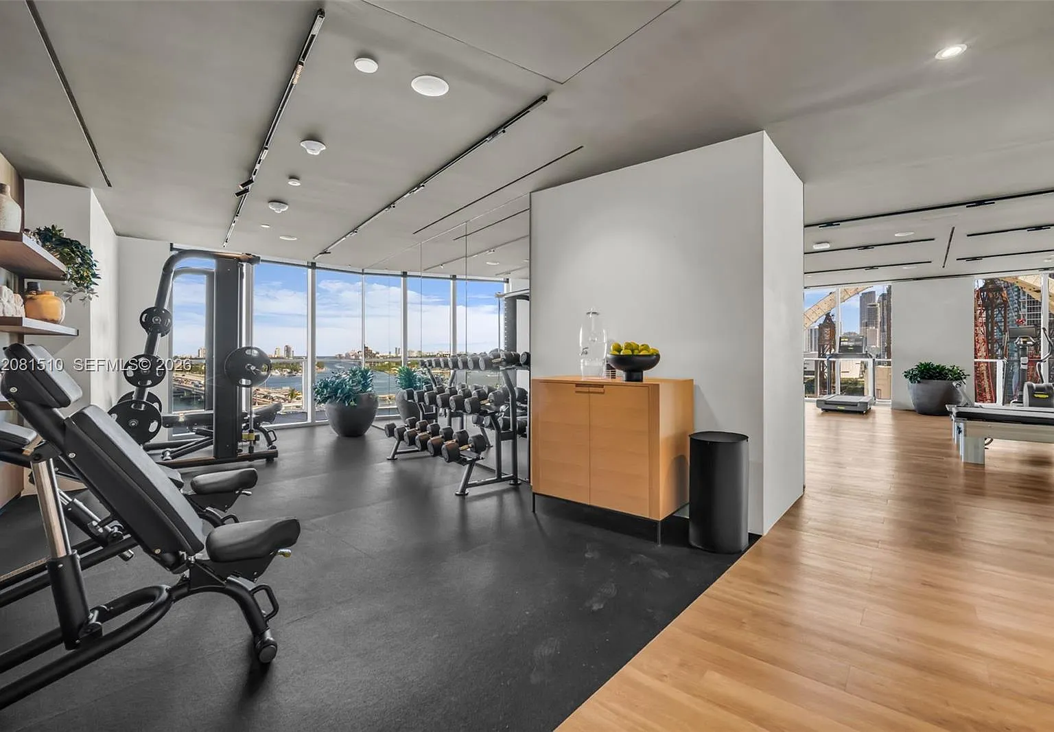 2 bed, 2.0 bath, $6,500 — Photo 3