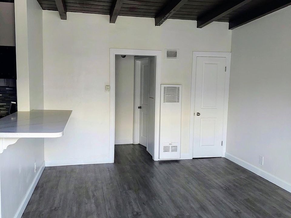 2nd image of 1650 Redondo Ave APT 10