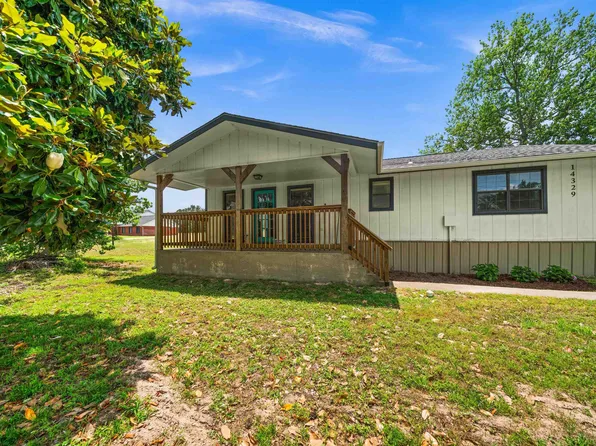 14329 State Highway 64, Ben Wheeler, TX 75754