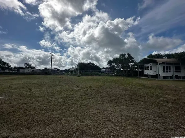 1321 W Moore Ave LOT 12, Aransas Pass, TX 78336