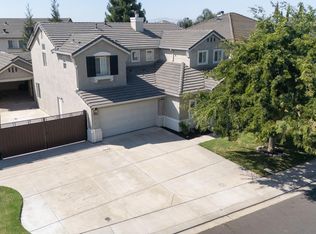 864 N Heartland Dr, Manteca, CA 95337