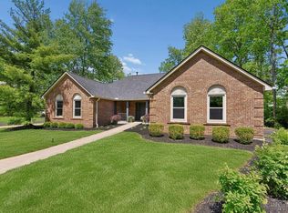 6149 Saint Regis Dr, Cincinnati, OH 45236