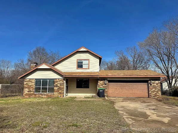 852 W Keetoowah St, Tahlequah, OK 74464